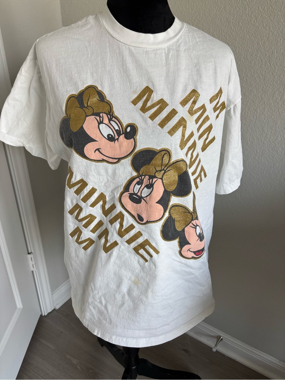 vintage 1990s Disney Designs Minnie Mouse white crewneck T-shirt size XL